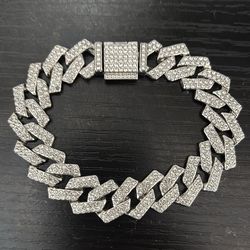 Shiny men's fashion wear CZ