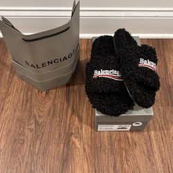 Balenciaga Slides