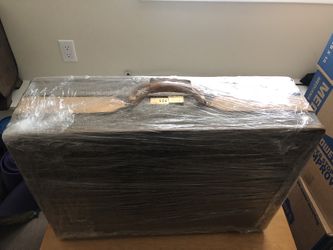 29 Inch Tweed N Belted Leather Hartmann