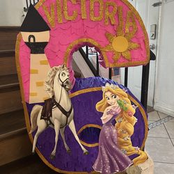 Custom piñatas /piñatas Al gusto