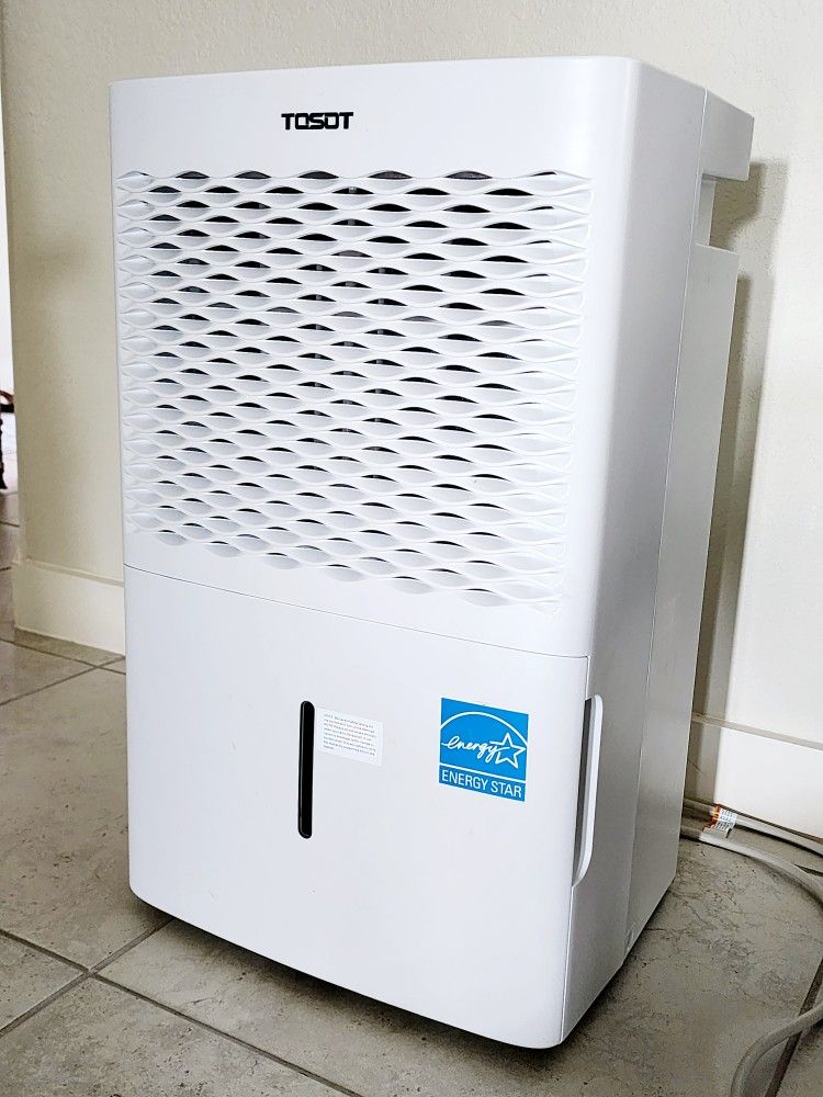 Tosot 50 Pint Dehumidifier with Pump for Sale in Katy, TX - OfferUp
