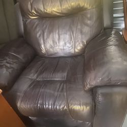 Brown Leather recliner