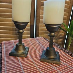 $40  OBO   (2) VINTAGE  BRASS CANDLESTICKS