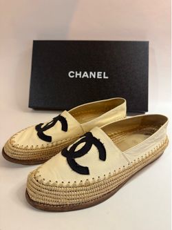 Authentic Chanel Espadrilles - Size 38 (Cream/Black)
