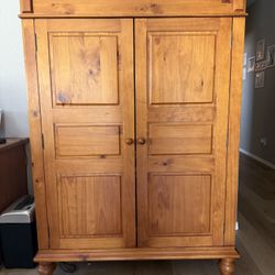 Computer Armoire 