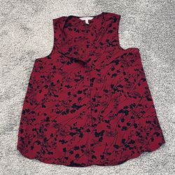 NWOT BCBG size S burgundy and black floral blouse
