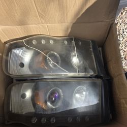 2002 Ram 1500 Headlights 