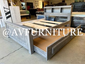 Full Bed w Twin Trundle Frame