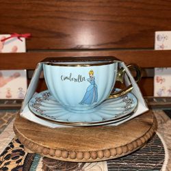 Cinderella Teacup/Saucer