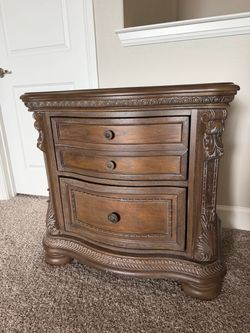Ornate Wood Nightstand with 3 Drawers