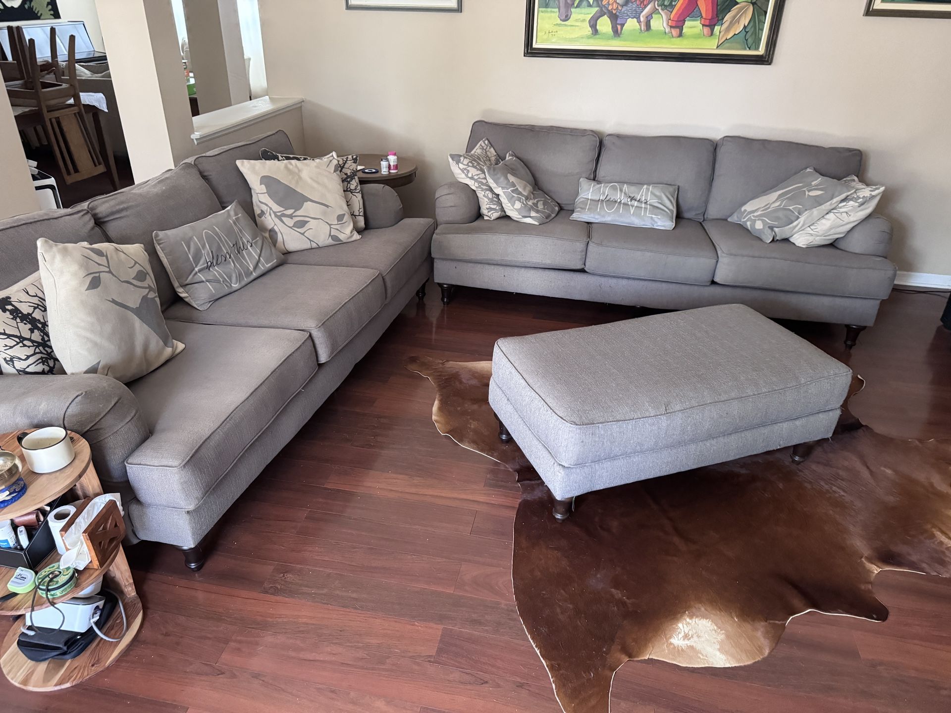 2 Large Sofás (100 Inch Each) + Ottoman Really Good Condition