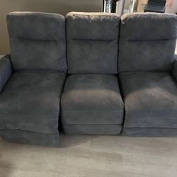 JARRELL BLUE GREY POWER RECLINING SOFA WITH USB