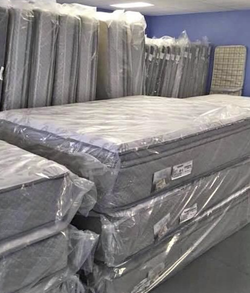 Full size mattress