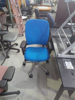 Blue Steelcase Leap V2 Office Chair