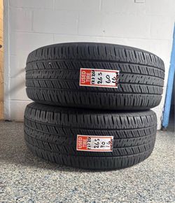 Pair of Hankook 265/70R16 Used Tires (2)