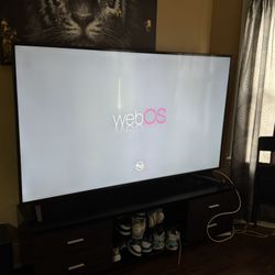 Lg Tv 82 Inch 700 Smart Tv