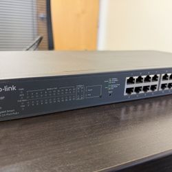 TP-Link TL-SG2438P 24 Port PoE Gigabit Switch