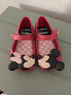 Mini Melissa size 5 Disney