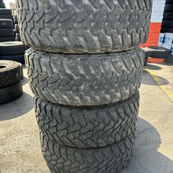 37x13.50r18 Toyo Tires En Excelentes Condiciones De Vida Las 4