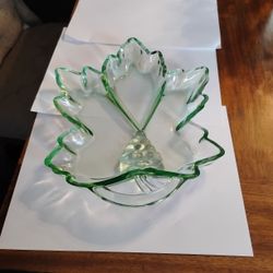 Tiara Glass Green Glass Maple Leaf Divided Dish