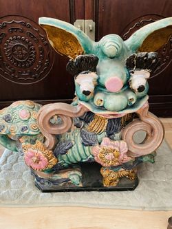 Ancient Chinese food dog protector of the house heavy weighs 40 pounds made of cement traditional Chinese home protector.