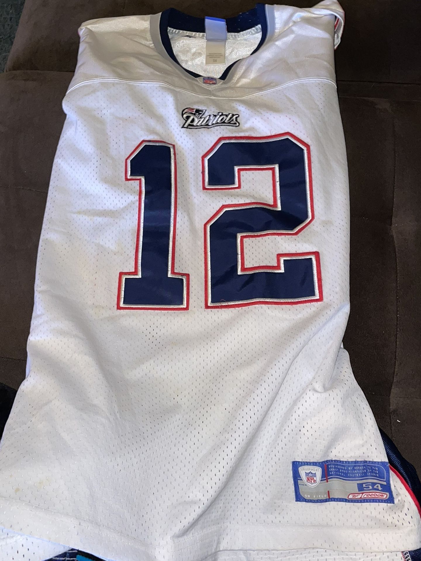 Patriots Jersey (size 54) Make An Offer