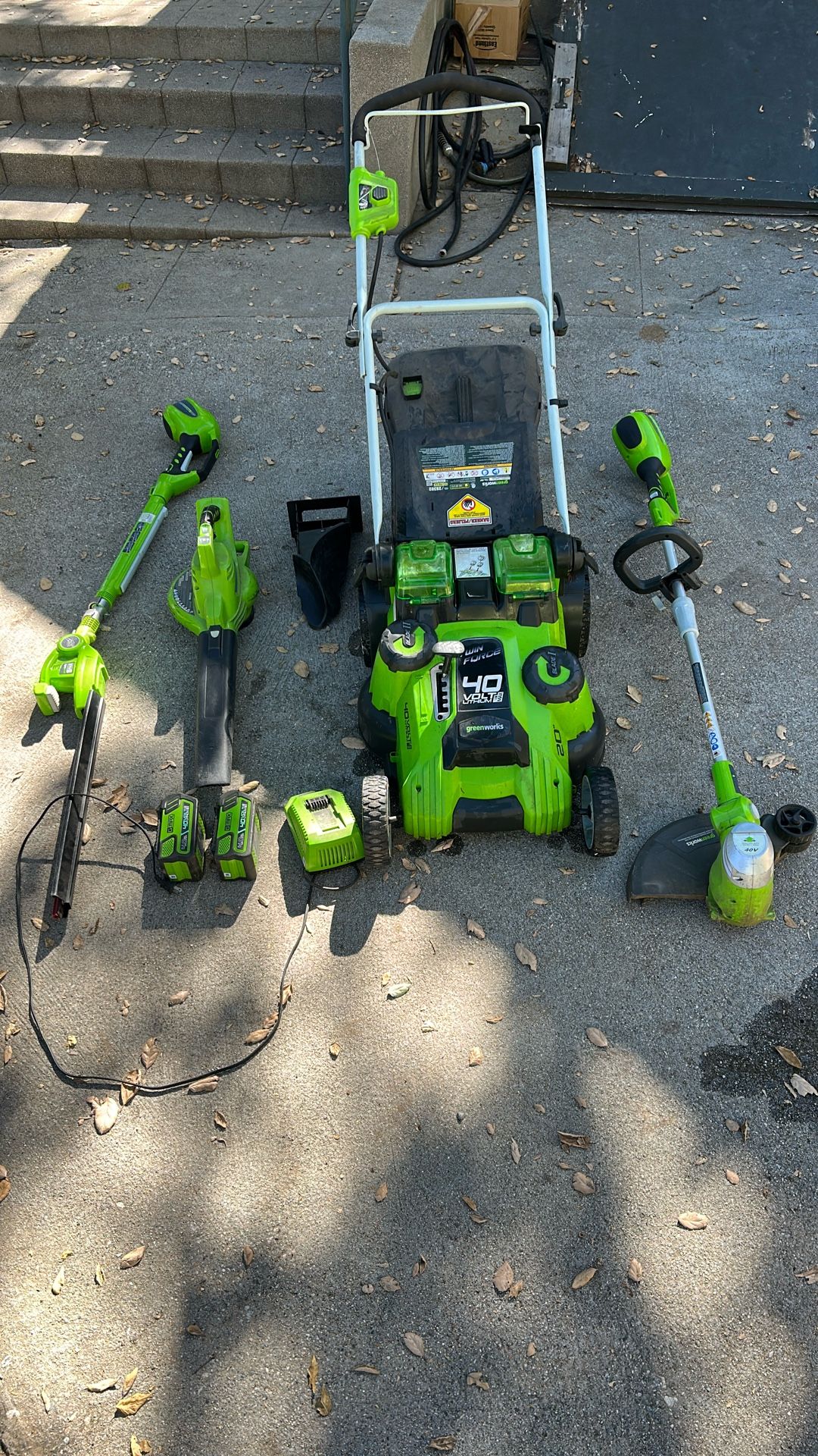 Yard Tools Lawnmower Leaf Blower Hedge Trimmer Line Trimmer