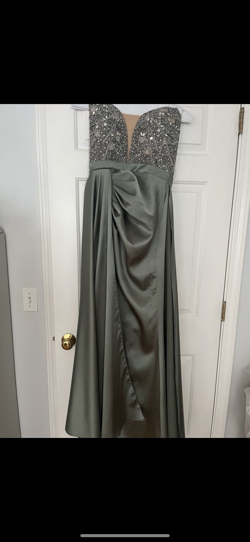 Womens Size 10 Prom/Party Dress