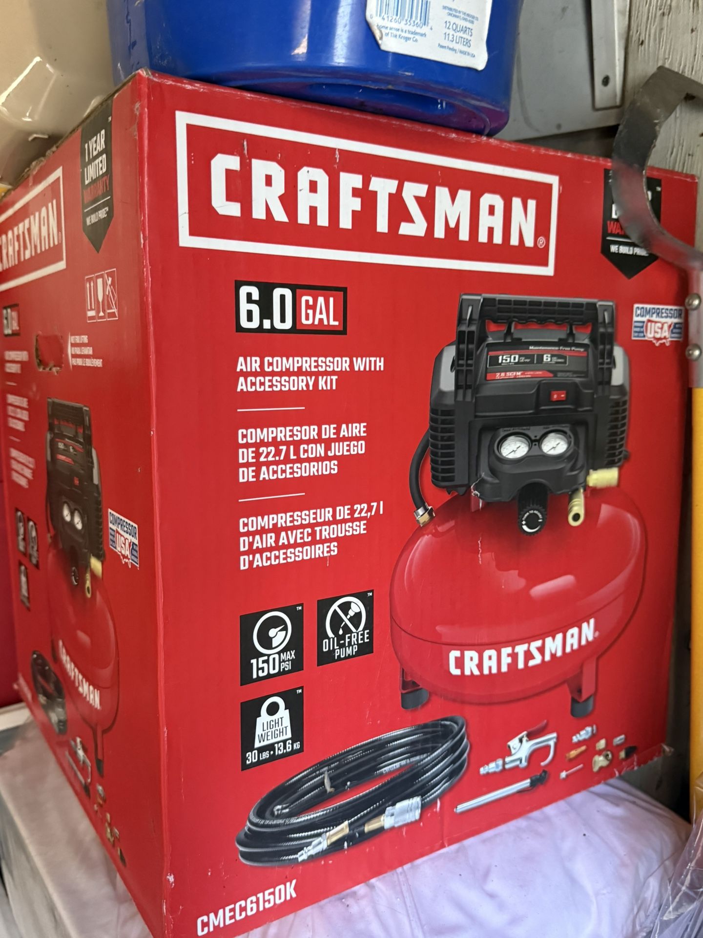 Craftsman 6 Gallon Air Compressor with Accessory Kit (CMEC6150K) - NEW