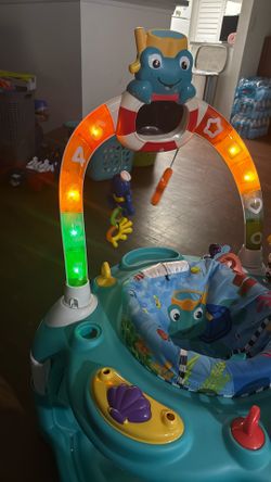 Baby Seat Discovery Sound And Light S