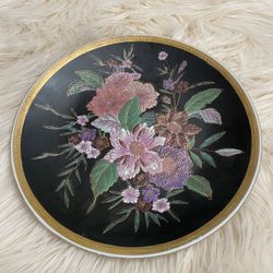 Beautiful Collectors Asian Plate