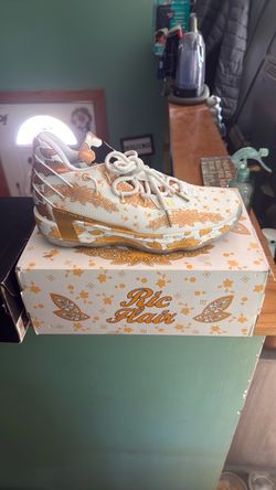 Dame 7 Ric Flair edition size 11