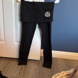 Tight pants