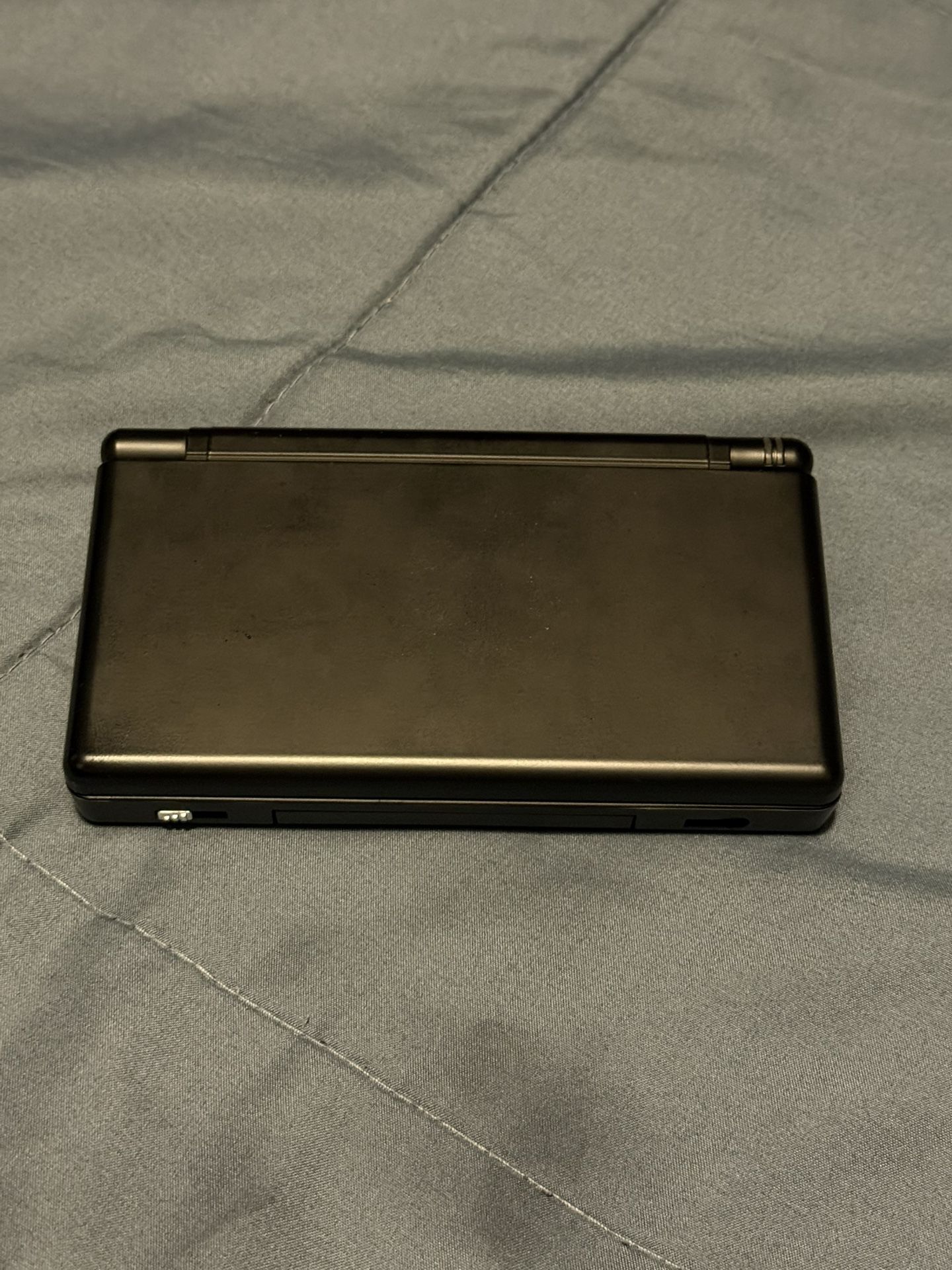 Nintendo DS Lite
