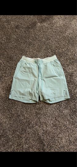 Lululemon Size Medium
