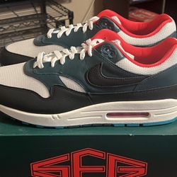 Nike Air Max 1 Lebron James Liverpool FC