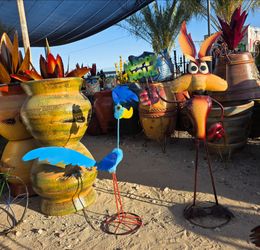 🐦colorful birdbaths, and unique metal art imports🌵PLANTERS