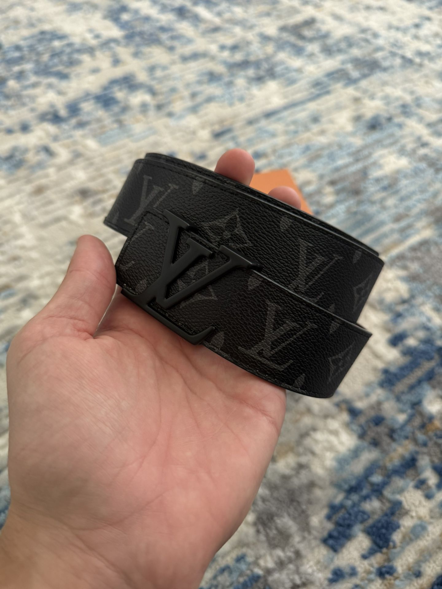 LV belt black (with box) 