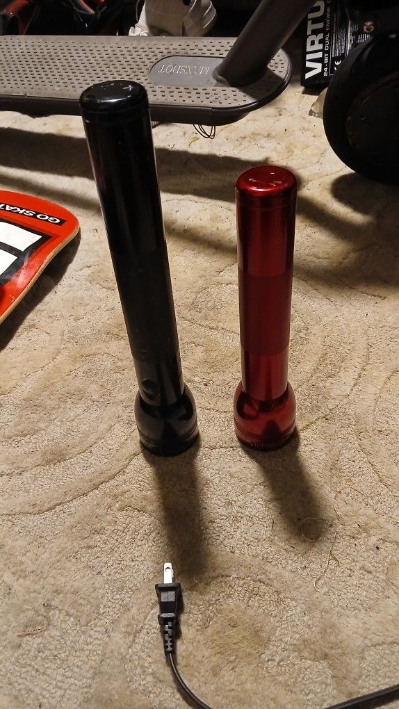 Two Mag Lite Flashlights ***Price Drop***