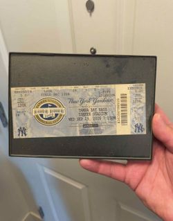 Derek Jeter - 2721 Hit (tied Lou Gehrig) Ticket Stub