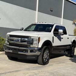 2018 Ford F350 KING RANCH 