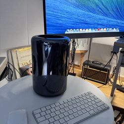 Apple Mac Pro Late 2013 