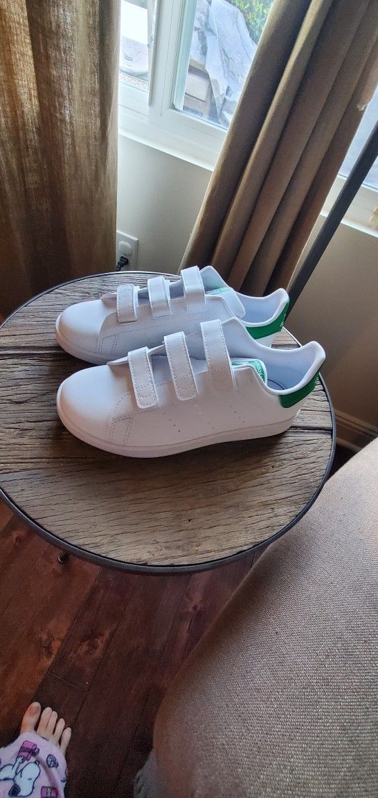 Brand New Adidas Stan Smith Sneakers