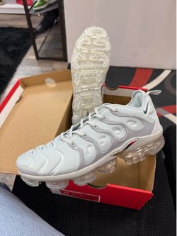Gray Vapormax/ 12M