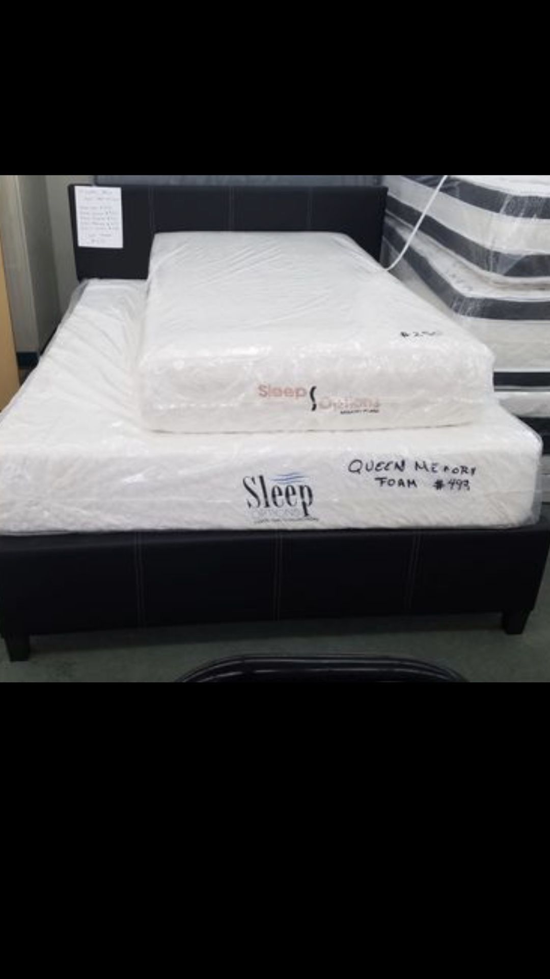 King size Memory Foam Mattress with splits box spring we have all sizes available at Factory Prices and Deliveries available too ( Hablo Español)