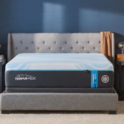 Tempurpedic Luxebreeze Cal King Mattress 
