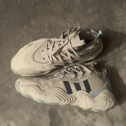 Adidas Trae Young 3s Size 9.5 Men’s 