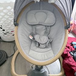 Baby Swing (Safety 1st 5 Modes Bluetooth Swing) 