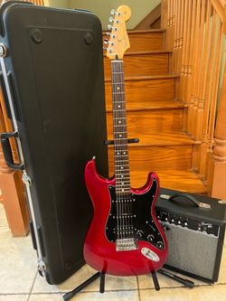 Fender MIM FSR Stratocaster (Mint) w/ Hardshell Case, Fender Amp