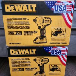 DeWalt 20-Volt MAX XR Cordless Brushless 1/2 in. Impact Wrench Drills